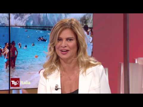 SCARICARE DEBORA CAPRIOGLIO FILMATO